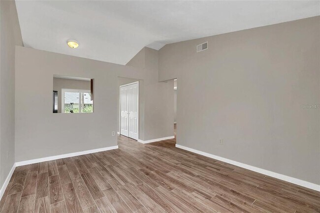 Building Photo - 2734 Coral Reef Dr