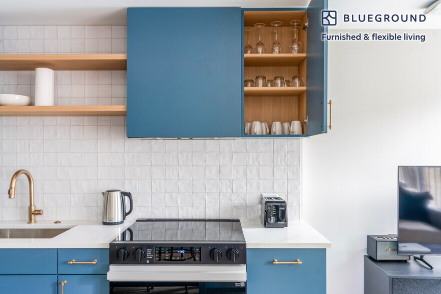 Building Photo - 2601 14th St NW