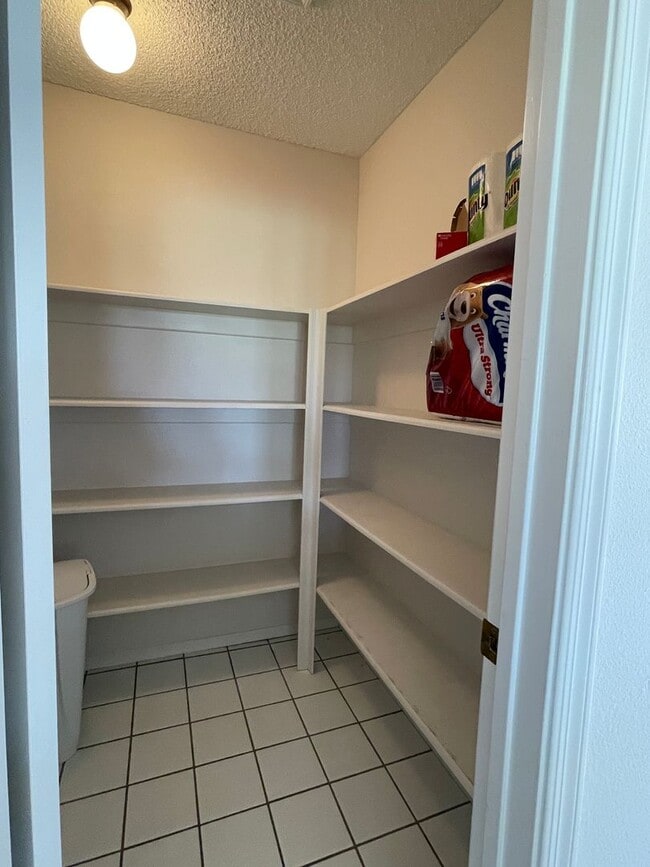 Building Photo - Townhouse on Mesa Del Sol Golf Course