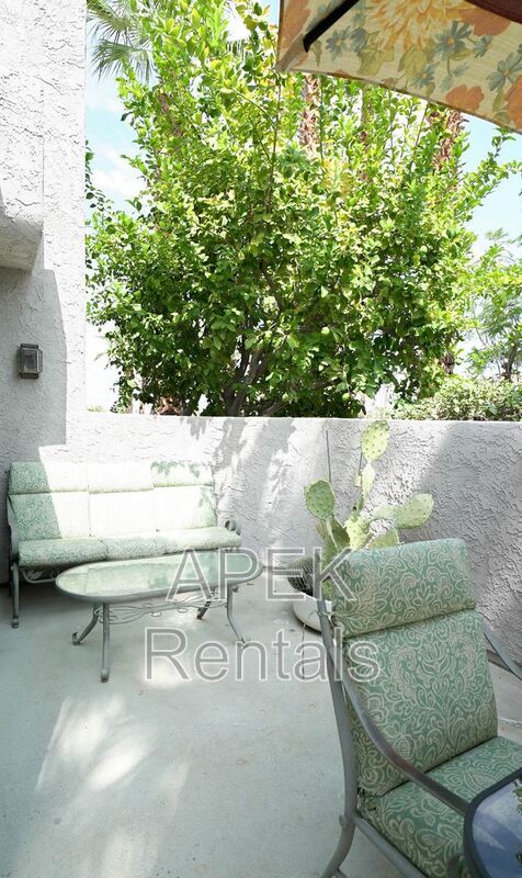 Building Photo - 211 Canyon Cir N