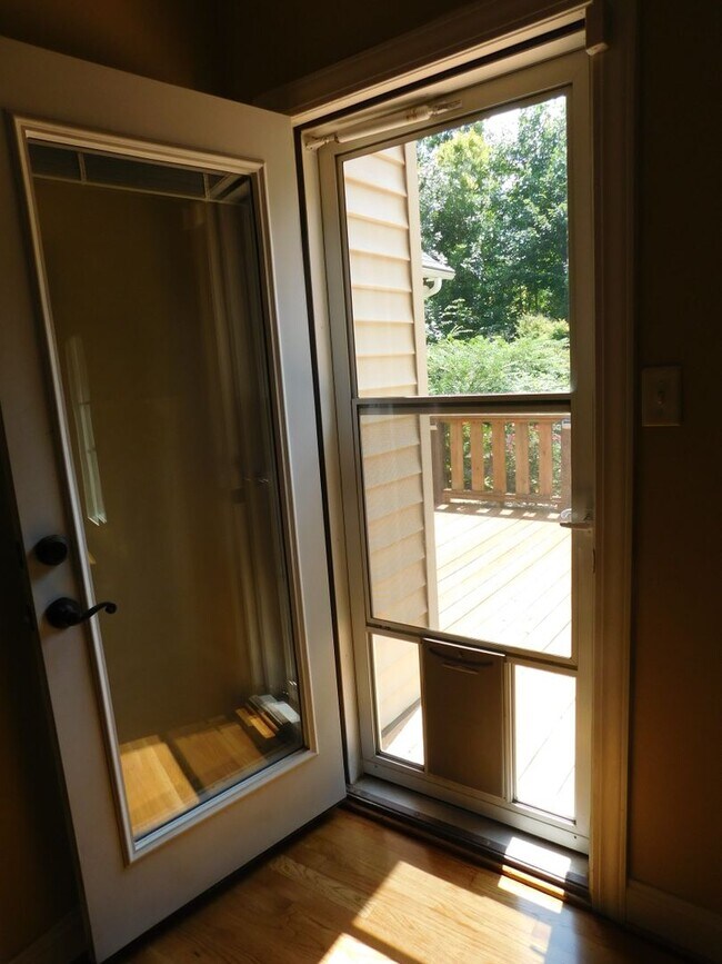 Building Photo - 300 Taliaferro Ln