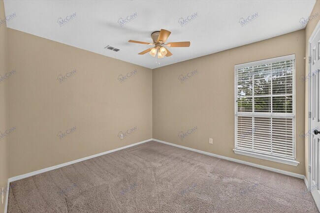 Building Photo - 504 Coventry Dr