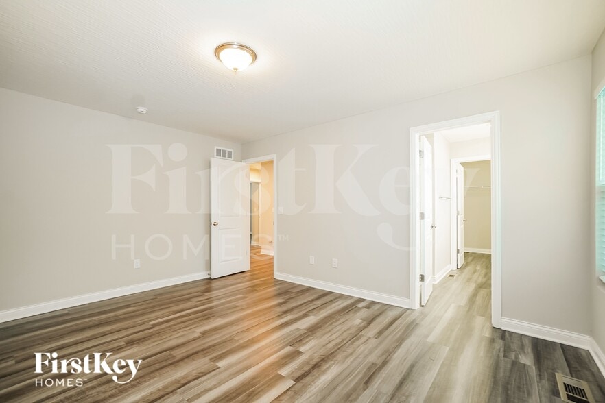 Building Photo - 1904 Ream Dr