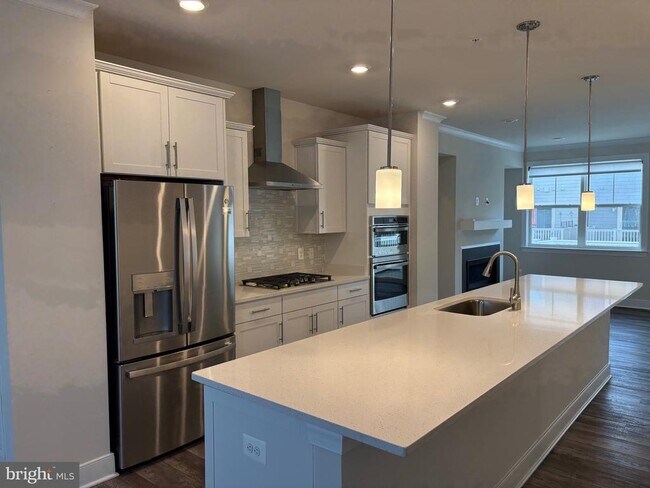 Building Photo - 139 Rubens Dr