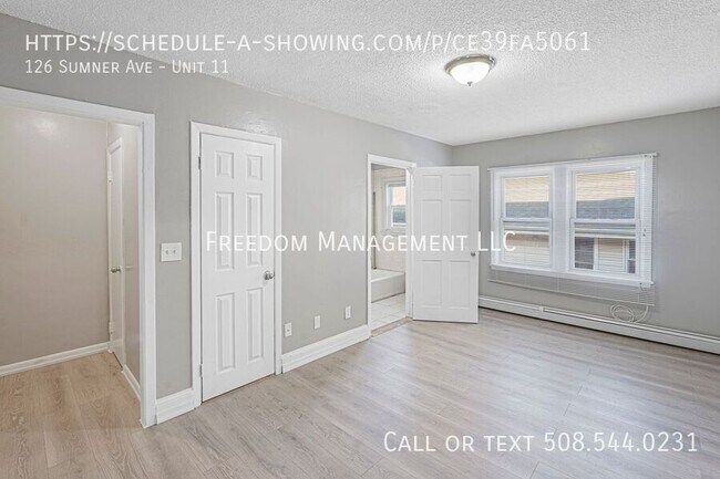 Building Photo - 126 Sumner Ave