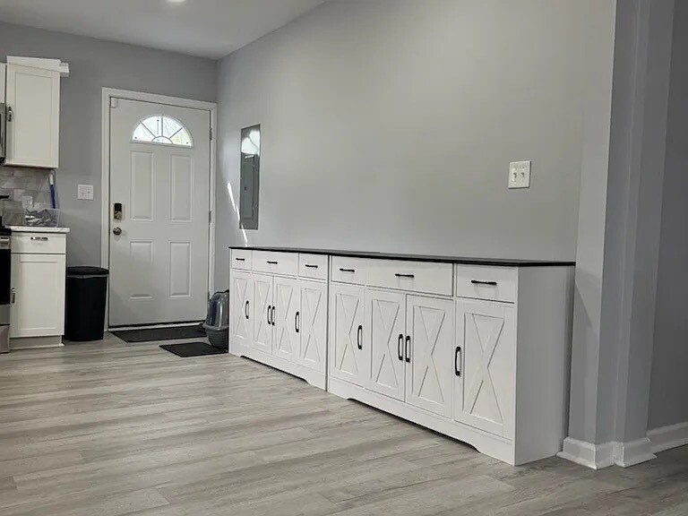 Building Photo - 904 Willcox St