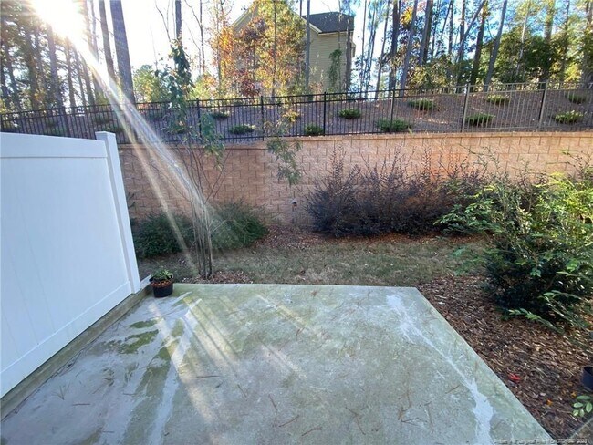 Building Photo - 1206 Wingstem Pl