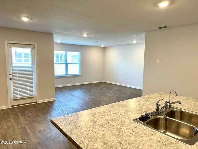 Building Photo - 4016 Pioneer Ln.