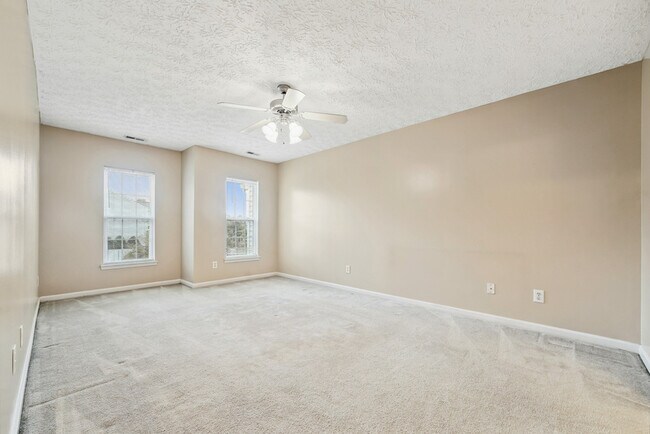 Building Photo - 2005 Rathie Dr