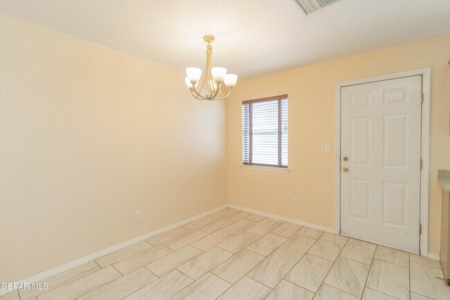 Building Photo - 5652 Rick Husband Dr