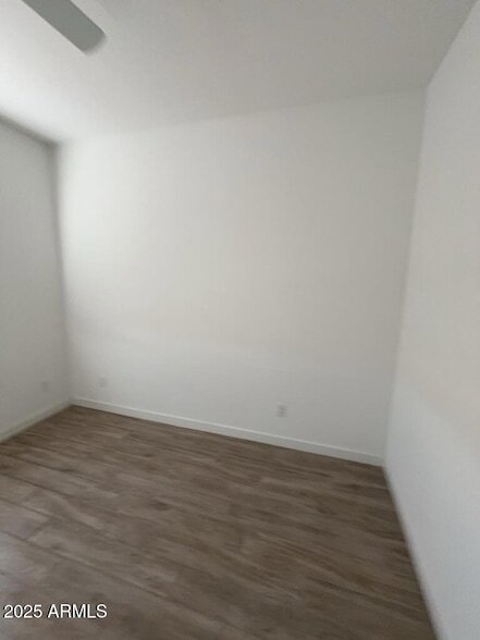 Building Photo - 3650 N Hohokam Dr