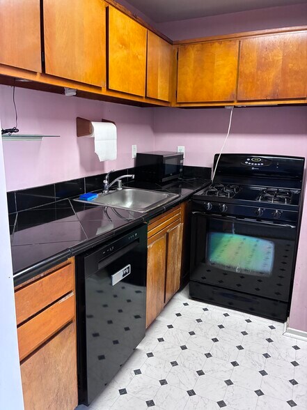 Building Photo - 4501 Romlon St