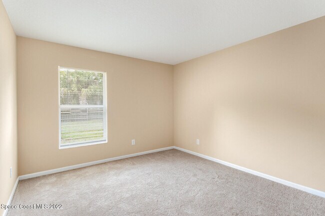 Building Photo - 163 Abello Rd SE