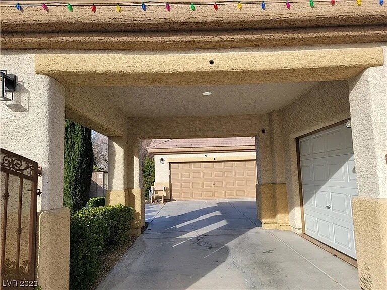 Building Photo - 7220 Shallowford Ave