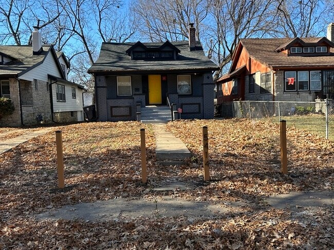 Building Photo - 5414 Brooklyn Ave