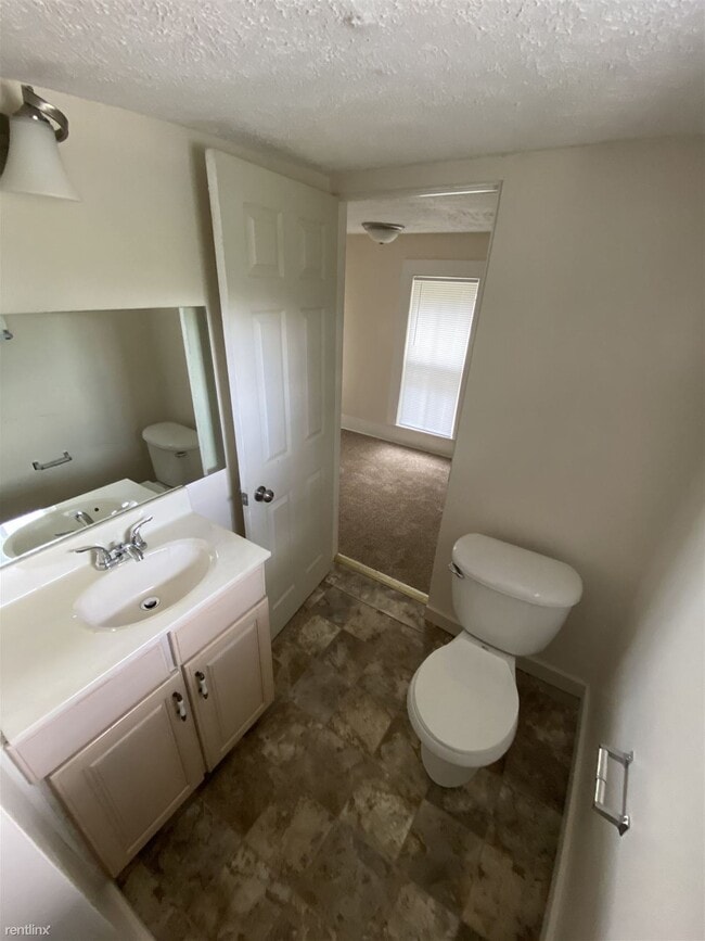 Building Photo - 1 br, 1 bath House - 912 1/2 W Franklin St