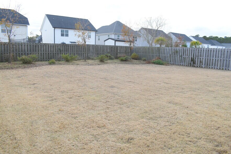 Building Photo - 4624 Runaway Bay Ln