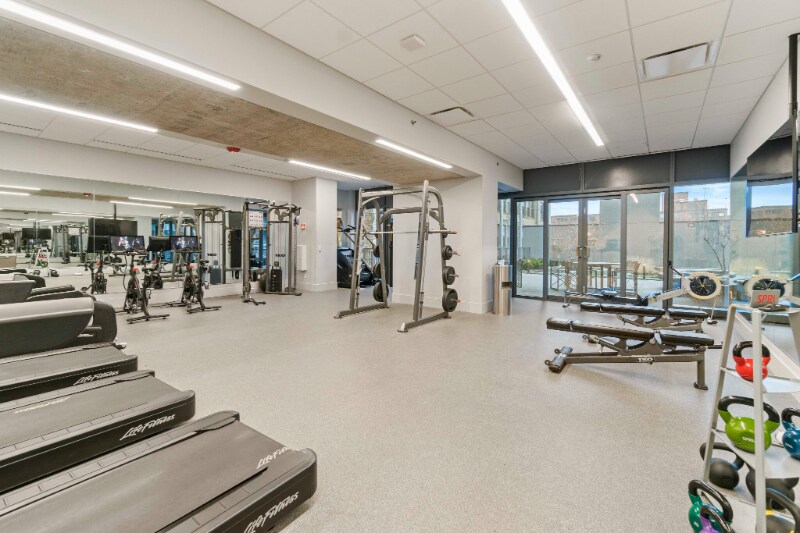 Building Photo - 797 S Clark St