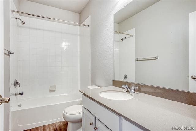 Building Photo - 1830 S Poplar Ct