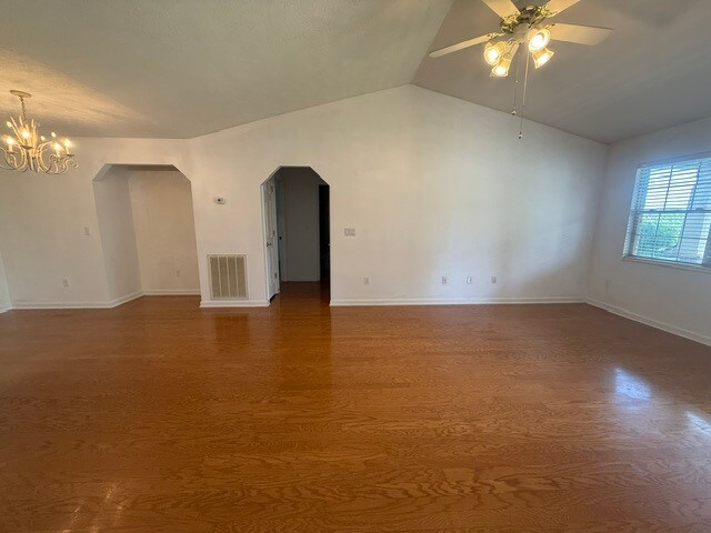 Building Photo - 1740 Country Meadows Dr