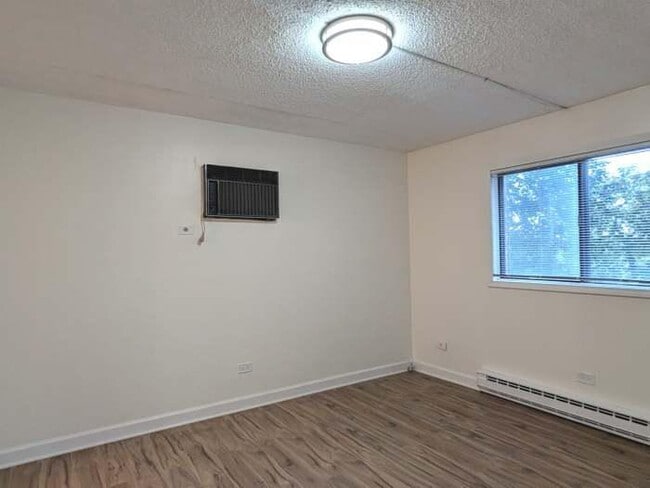 Building Photo - 224 Klein Creek Ct