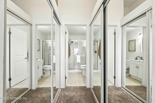 Building Photo - 16 Cove Rd