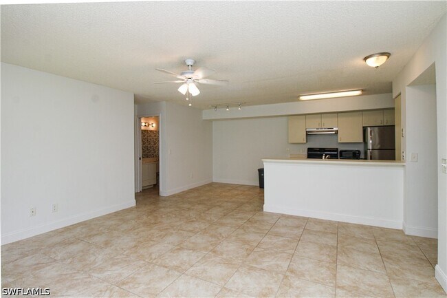Building Photo - 2118 Arbour Walk Cir