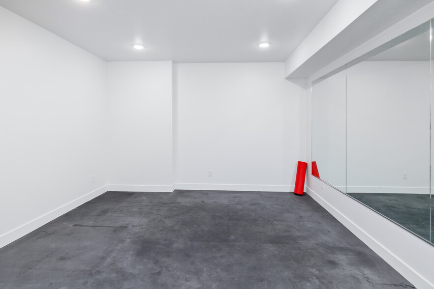 Building Photo - 277 S 1250 E