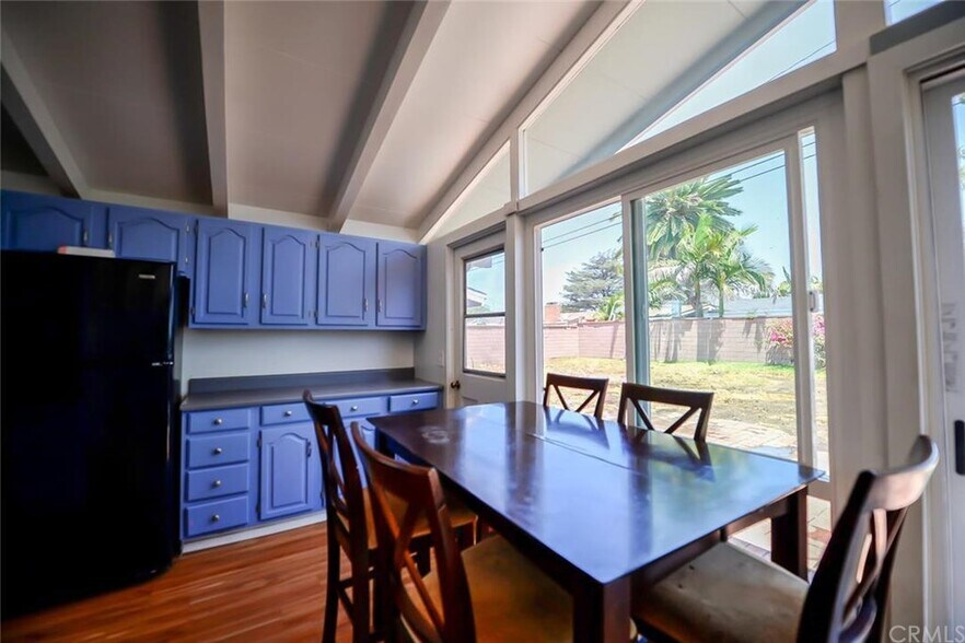 Building Photo - 10171 Aldgate Avenue