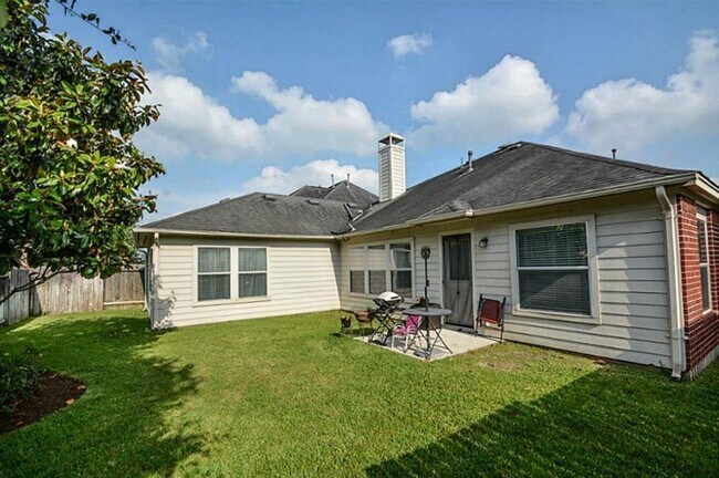 Building Photo - 21710 Grand Hollow Ln