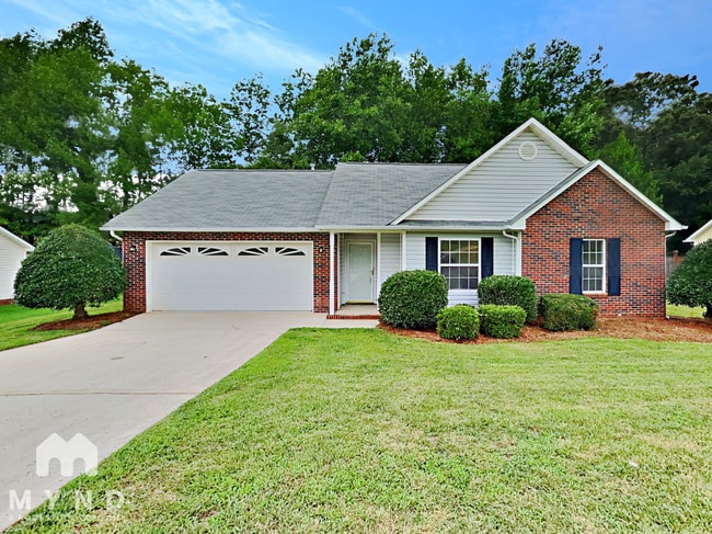 Building Photo - 2443 Hawk Ridge Dr