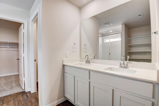 Building Photo - 20717 Akinosho Ln