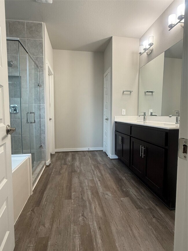Building Photo - 3803 Ryans Rock Ct