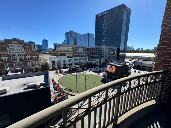 Building Photo - 264 19th St NW