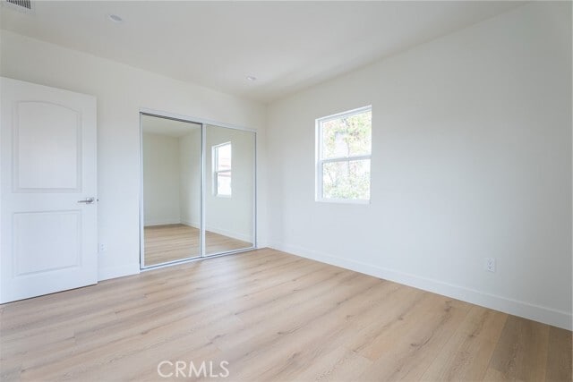 Building Photo - 1065 E Spazier Ave