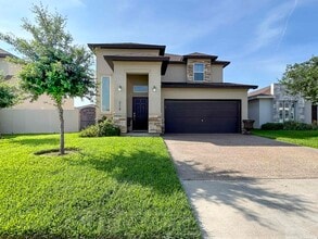 Building Photo - 218 John Irving Dr