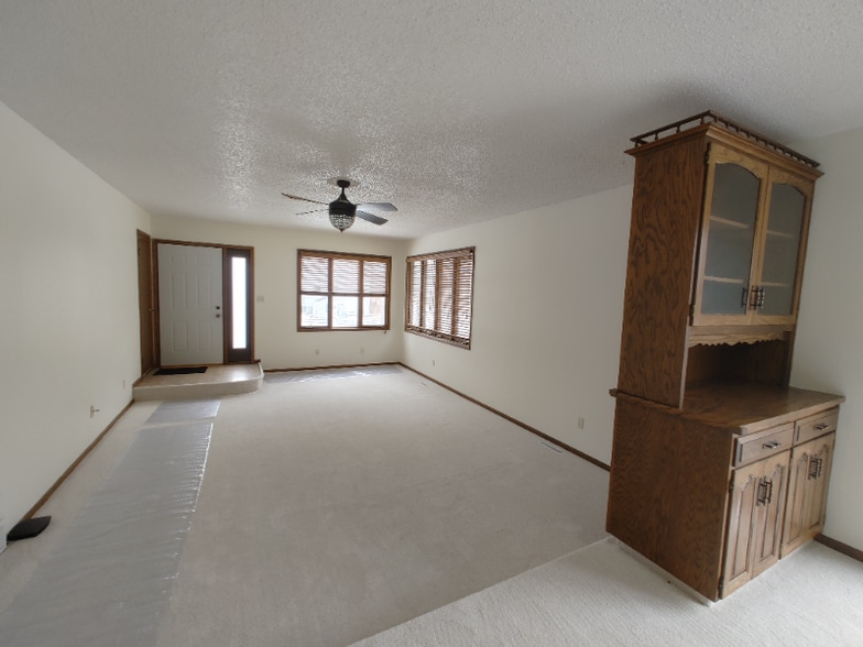 Building Photo - 506 N 11th St