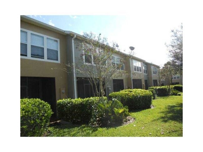 Building Photo - 2 bedroom, 2.5 bath townhouse