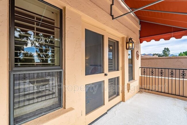 Building Photo - 8602 E Vista Del Lago