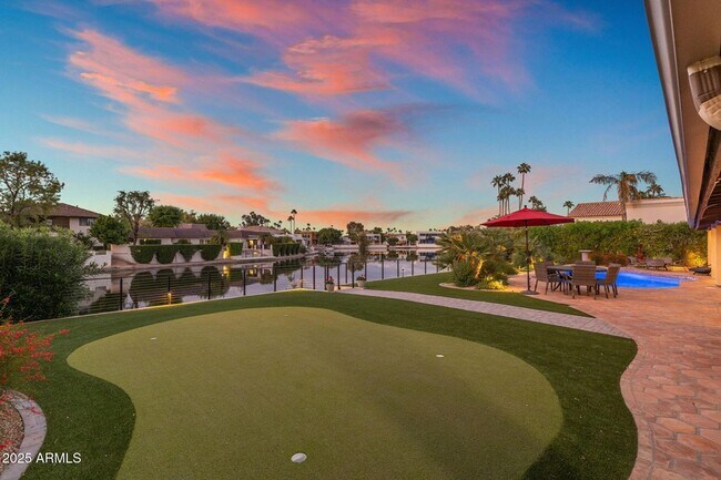 Building Photo - 7620 E Vía Del Placito