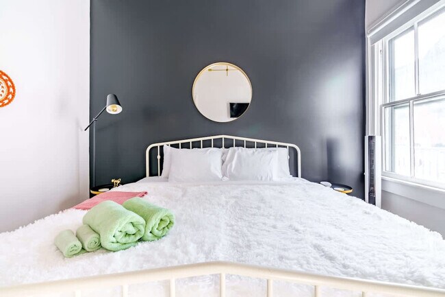 Building Photo - 241 W Water St