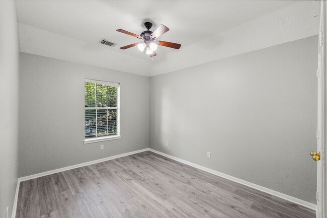 Building Photo - 155 N Wimberly Way