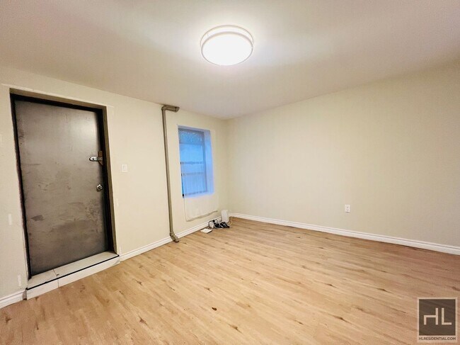 Building Photo - FRANKLIN AVENUE