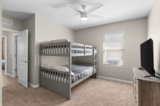 Building Photo - 5771 Marsh Landing Dr