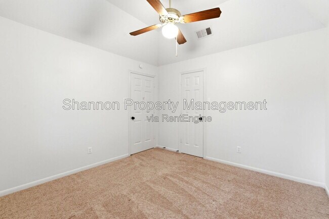 Building Photo - 5626 Spring Lodge Dr
