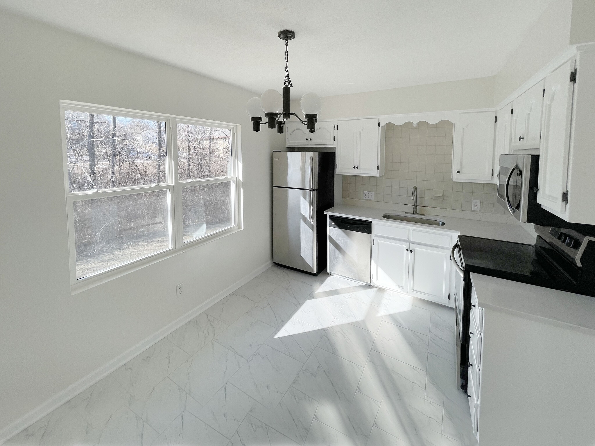 Building Photo - 7104 Orchard Ct