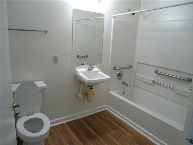 bathroom - Douglasville Proper