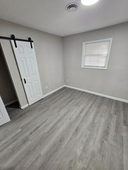 Building Photo - 3737 N Garrison Ave