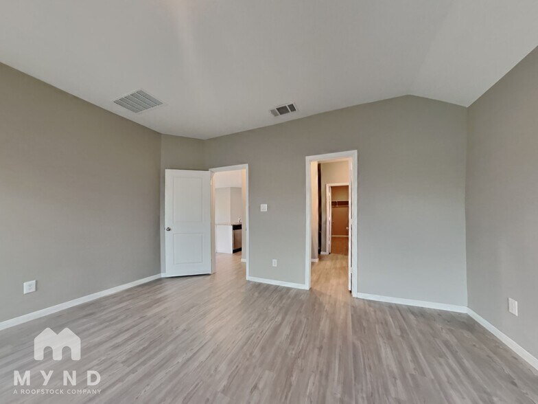 Building Photo - 4411 Revetment Way