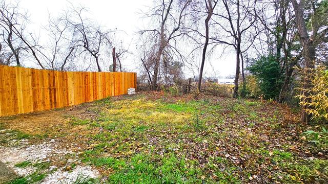 Building Photo - 1700 Kendolph Dr